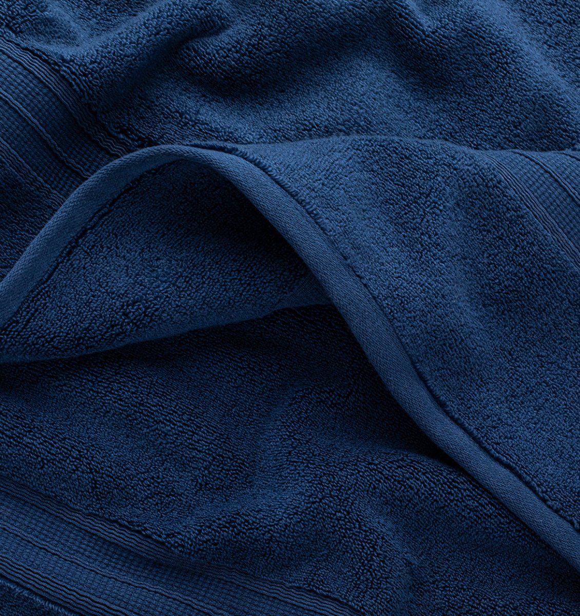 Super-Plush Towels Navy Detail | Duman Home