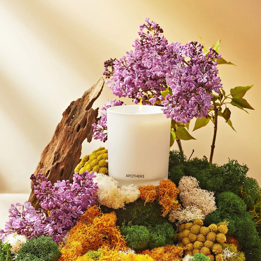 Apotheke Candle with Flowers and Moss | Duman Home