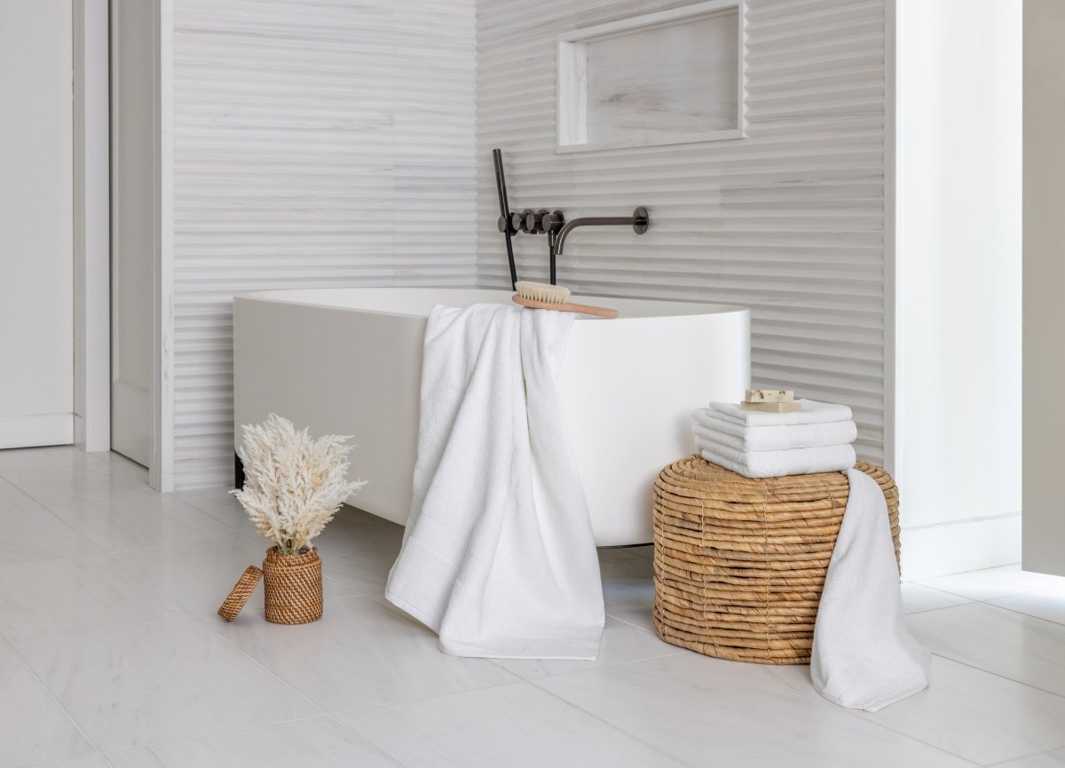 Bathroom with Towels | Duman Home