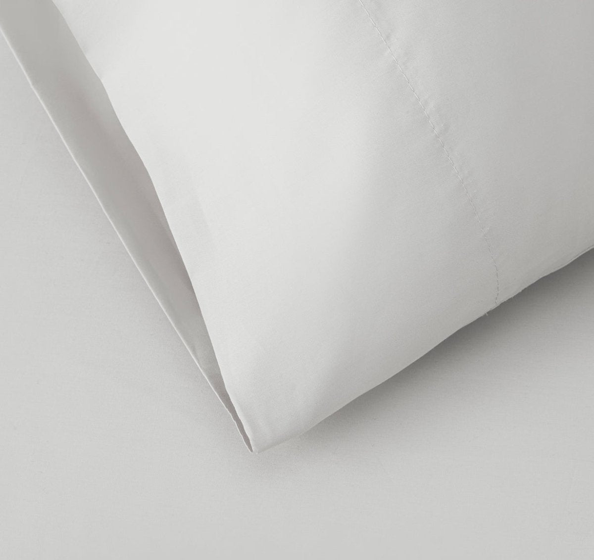 Percale Organic Pillowcase Set Mist Detail| Duman Home