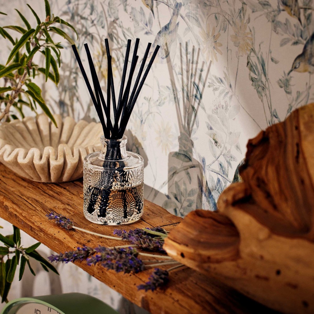 Voluspa French Cade Lavender Reed Diffuser | Duman Home 