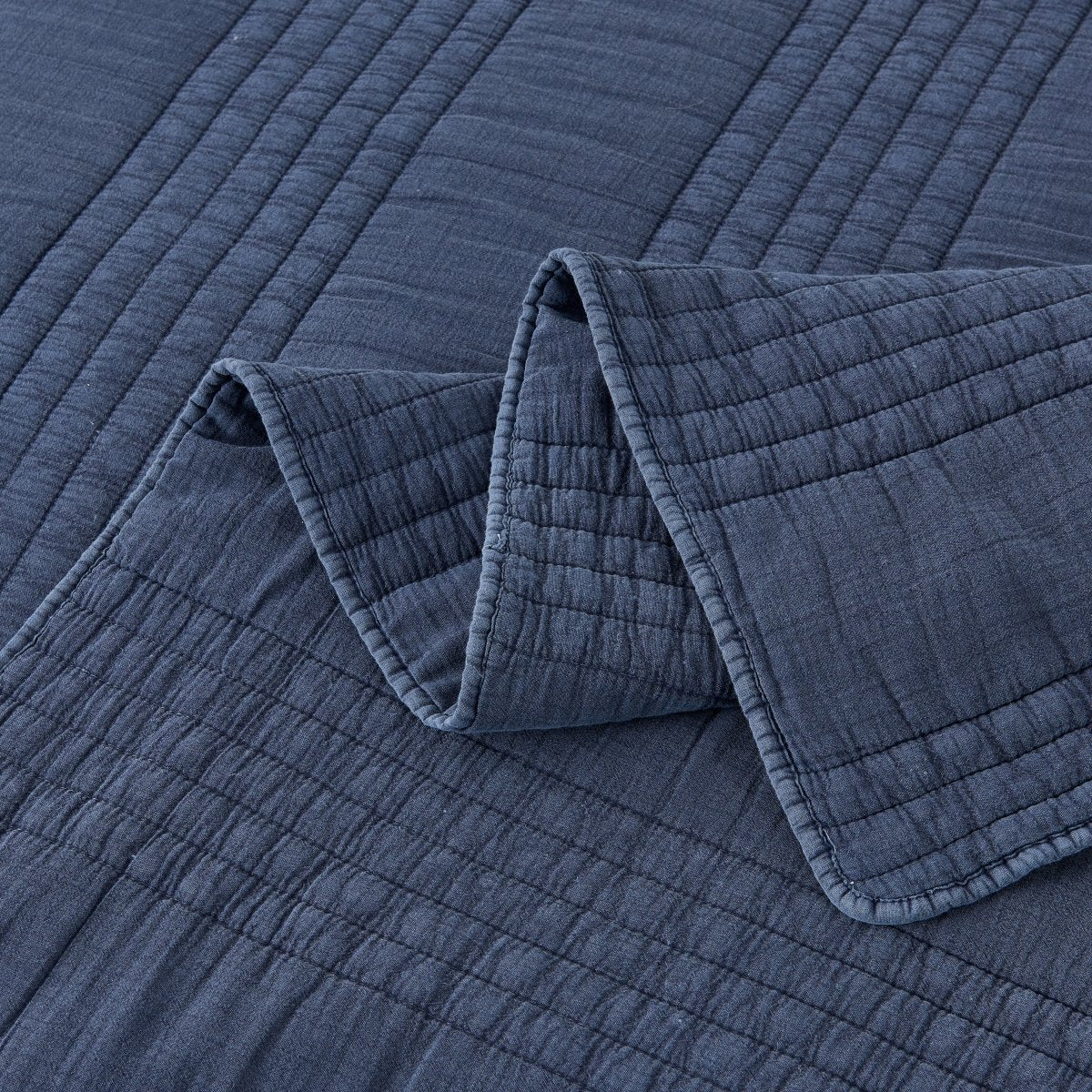 Stone Washed Cotton NavyQuilt Set Detail | Duman Home