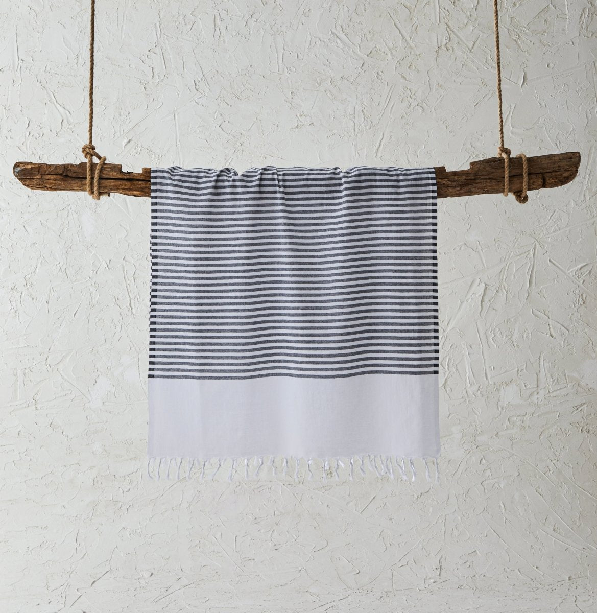 White Imbat Peshtemal Black | Duman Home