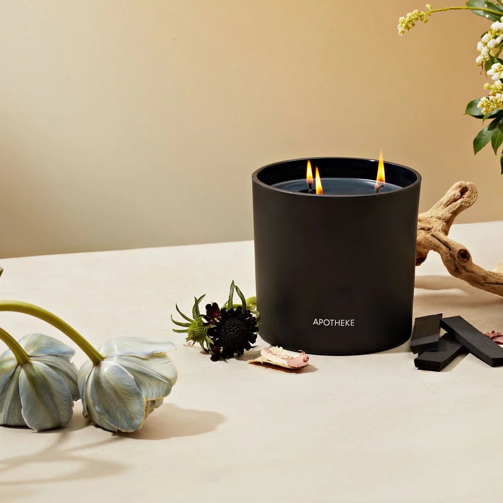 Apotheke Charcoal 3-Wick Candle | Duman Home