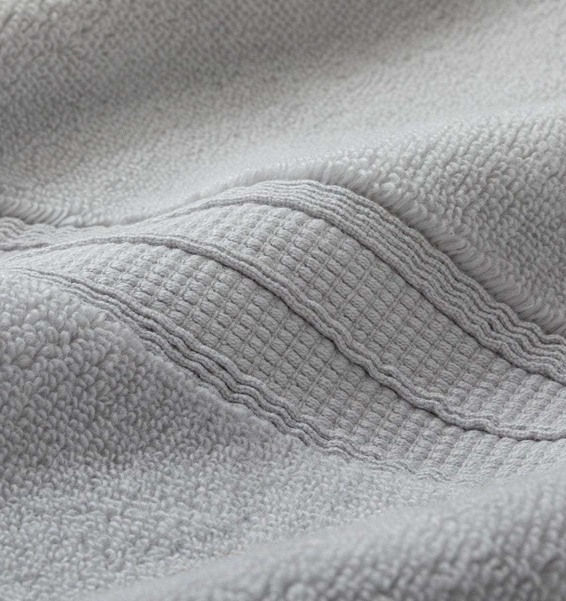 Super-Plush Towels Smoke Detail | Duman Home